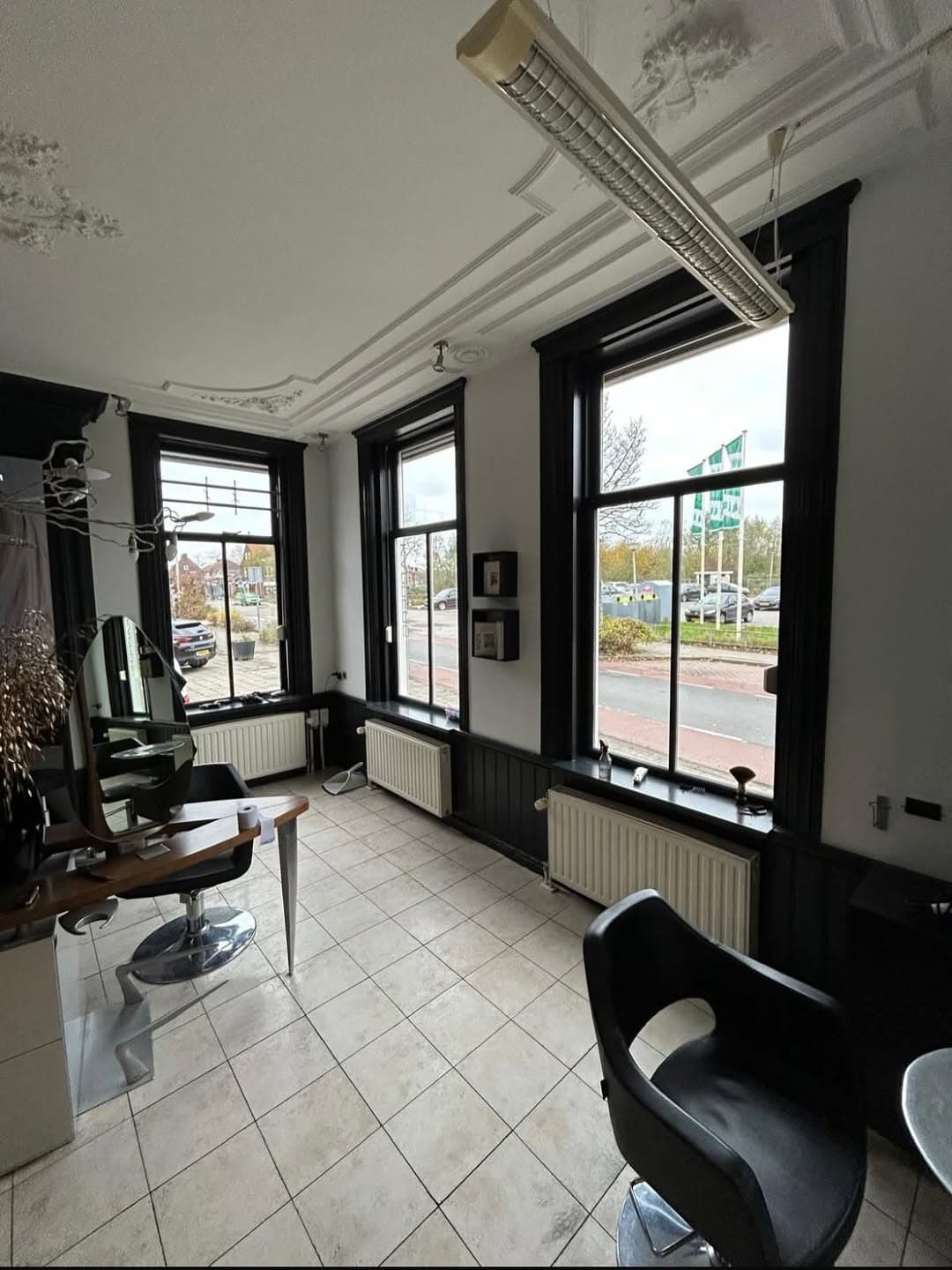 Kapperssalon Den Hoorn – Sandy Beach – afbeelding 1 van 12